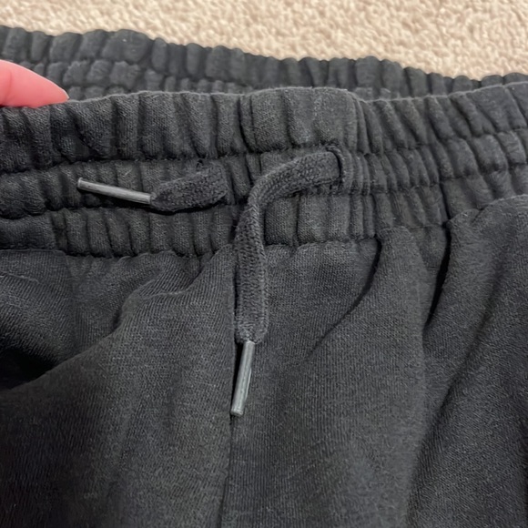 Women’s Adidas sweatpants - Picture 5 of 7